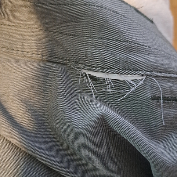 Women's Columbia Pilsner Peak Pants size 14 short - Picture 4 of 4